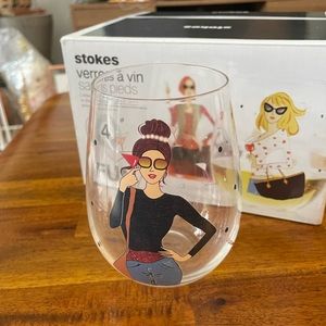 🌸3 for $30🌸 Stemless wine glasses (4)